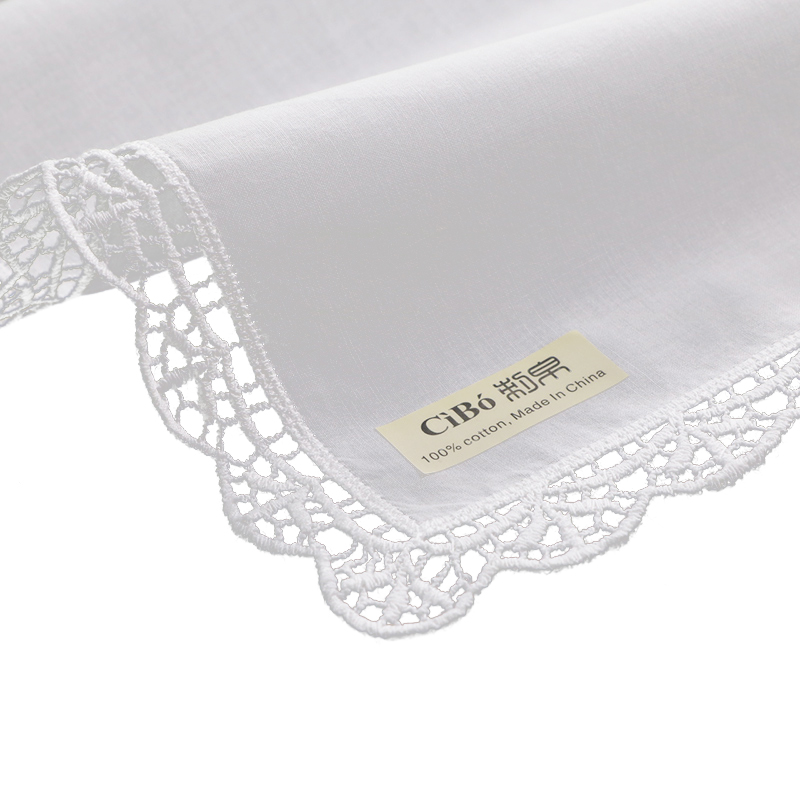 Monogrammed Handkerchief - مناديل دانتيل بيضاء D003 من القطن