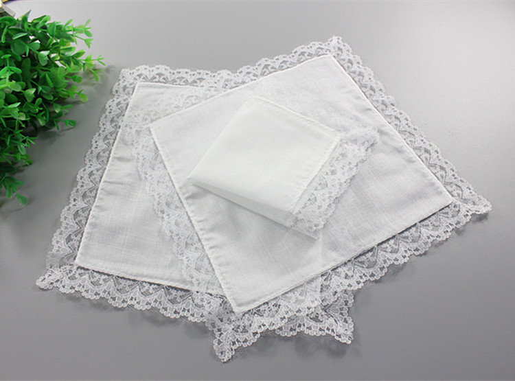 منديل دانتيل مخصص للنساء، مناد - مراجعة Monogrammed Handkerchief وسعره