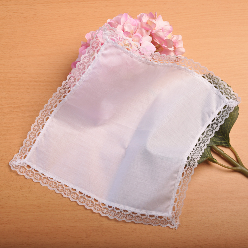 منديل دانتيل مخصص للنساء، مناد - مراجعة Monogrammed Handkerchief وسعره