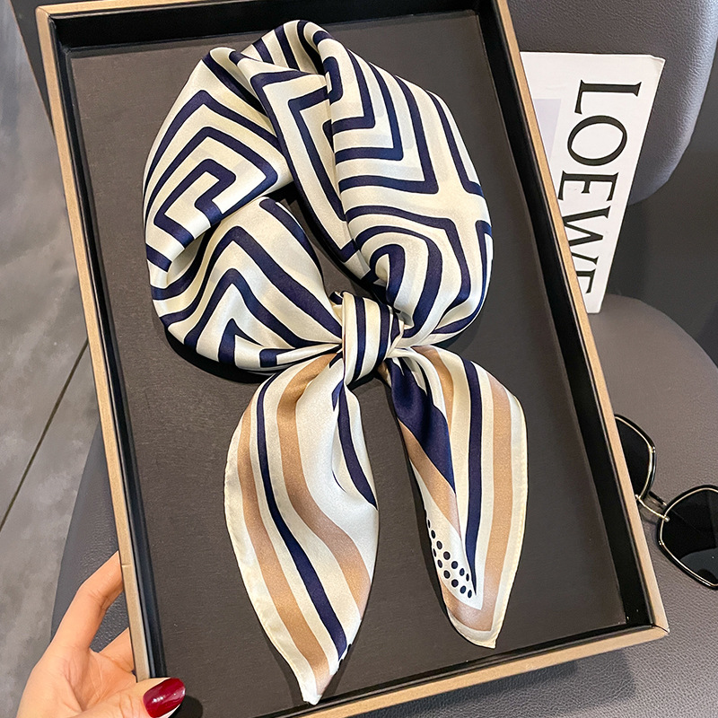 العلامة التجارية الفاخرة منديل - مراجعة Silk Tie Woven وسعره