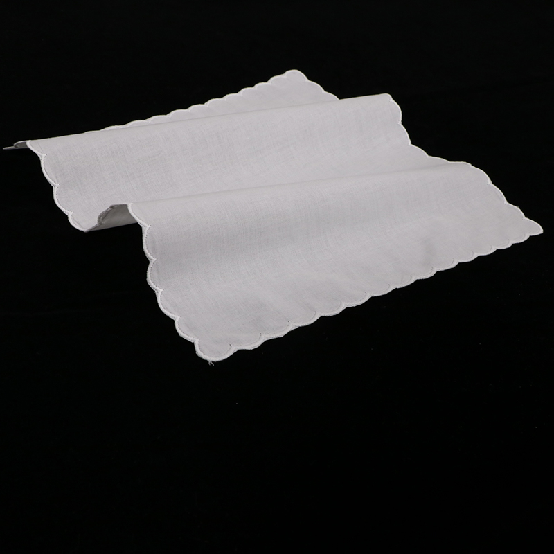 مناديل قطنية بيضاء A011 بحواف  - مراجعة Monogrammed Handkerchief وسعره