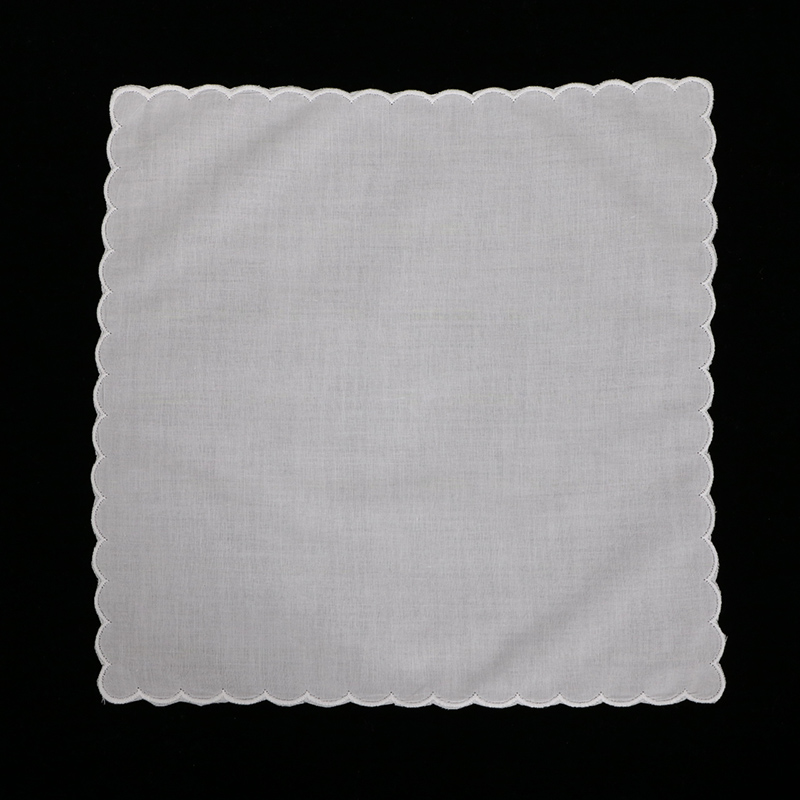 مناديل قطنية بيضاء A011 بحواف  - مراجعة Monogrammed Handkerchief وسعره
